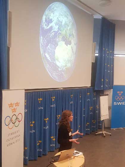 WWF:s Sofia Nordlund föreläste om projektet Vego i världsklass. Foto: SOK.