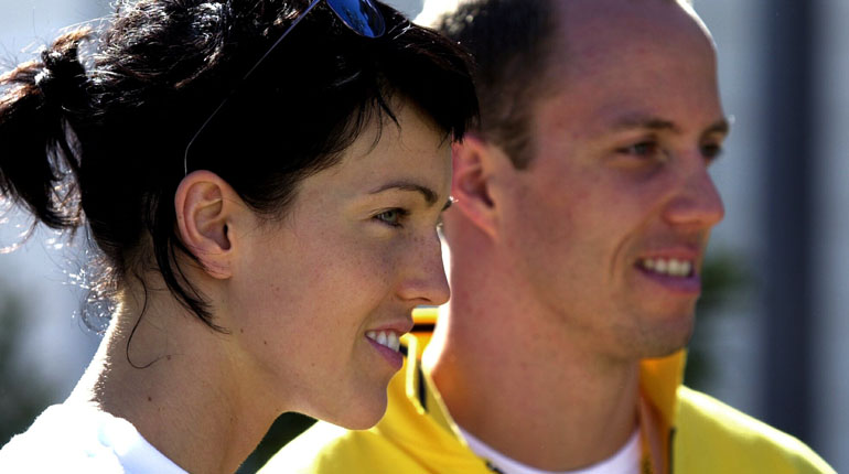 Tillsammans med guldmedaljören Lars Frölander under OS i Sydney 2000. Foto: SOK