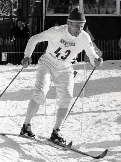 Sixten Jernberg vinner OS-guld i skidor 30km Squaw Valley 1960. Foto SCANPIX
